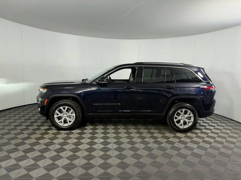 Used 2023 Jeep Grand Cherokee Limited RWD image 11