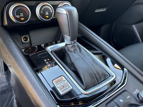 Used 2020 MAZDA CX-5 Sport image 32