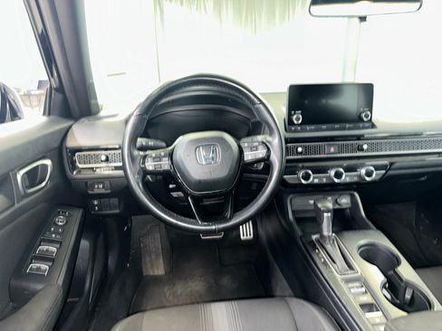 Used 2024 Honda Civic Sport image 2