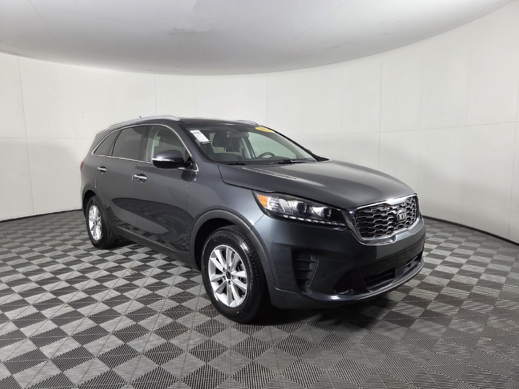 Used 2020 Kia Sorento LX w/ LX I4 Convenience Package FWD image 2