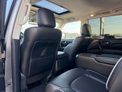 Used 2021 INFINITI QX80 Premium Select w/ All-Season Package image 23