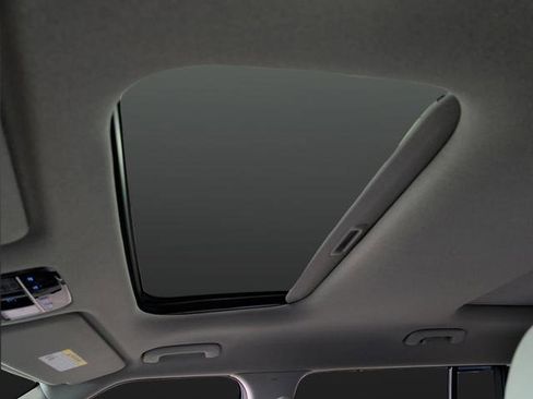 Used 2024 Hyundai Santa Fe Limited AWD/4WD image 8