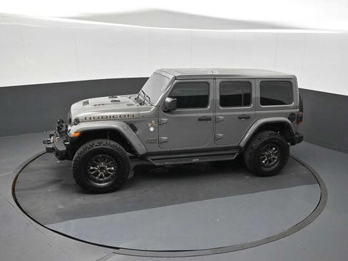 Used 2021 Jeep Wrangler Unlimited Rubicon w/ Dual Top Group AWD/4WD image 39