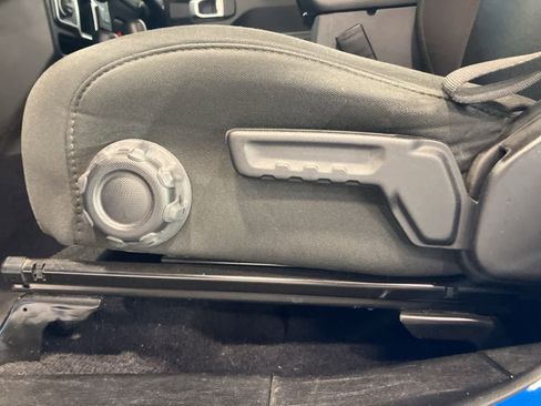 Used 2021 Jeep Wrangler Unlimited Sport image 11