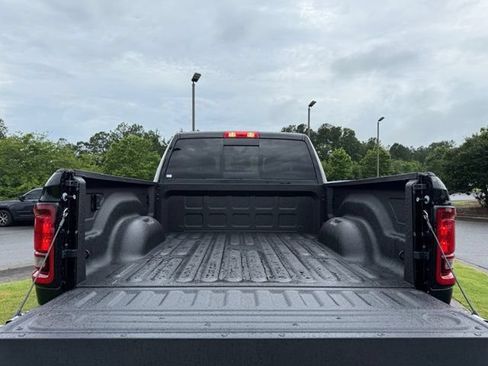 New 2026 RAM 2500 Tradesman AWD/4WD image 26