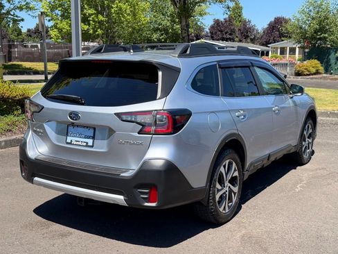 Used 2021 Subaru Outback Limited w/ Popular Package #2 AWD/4WD image 8