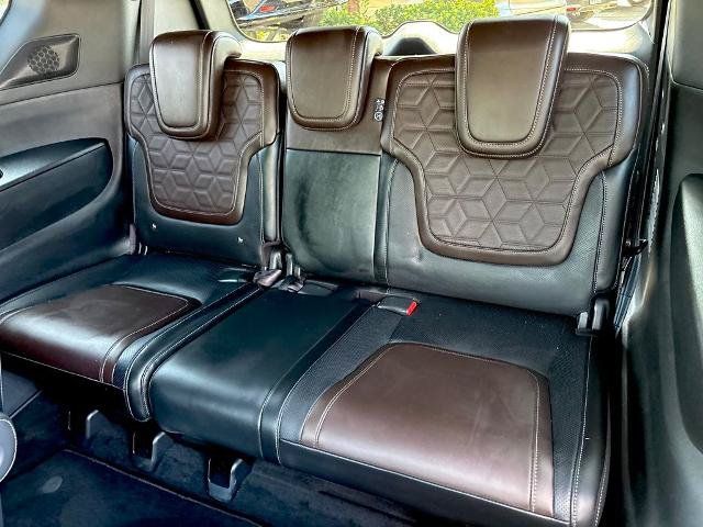 Certified 2025 Nissan Armada Platinum w/ Convenience Package RWD image 17