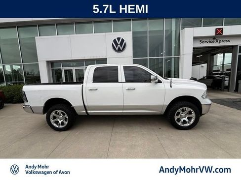 Used 2015 RAM 1500 Laramie w/ Convenience Group AWD/4WD image 7