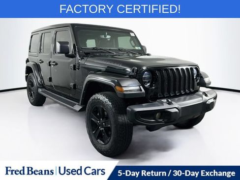 Used 2022 Jeep Wrangler Unlimited Sahara AWD/4WD image 1