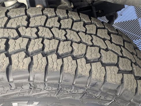 Used 2019 Ford Ranger Lariat w/ Equipment Group 501A Mid image 9