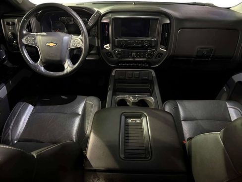 Used 2018 Chevrolet Silverado 3500 LTZ AWD/4WD image 38