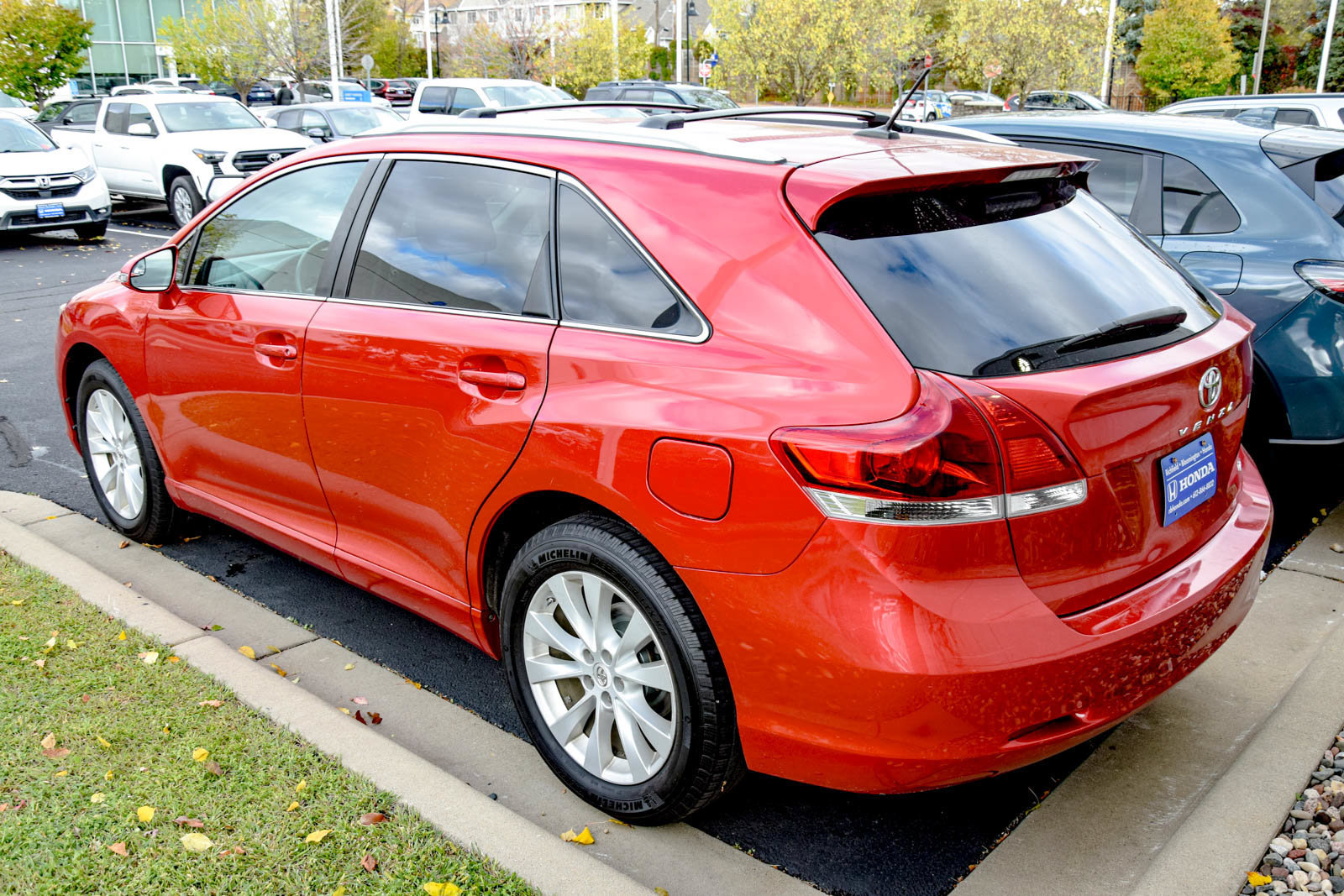 Used 2013 Toyota Venza LE FWD image 7