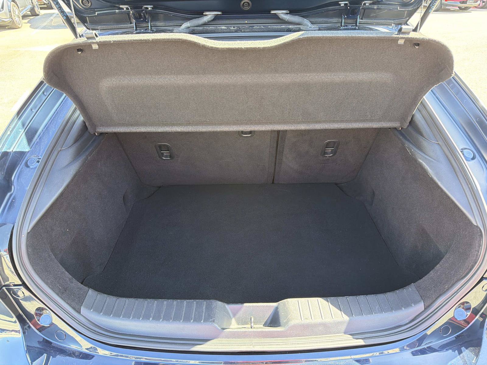 Used 2024 MAZDA MAZDA3 s FWD image 20