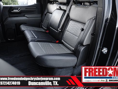 Used 2024 Chevrolet Silverado 1500 ZR2 w/ Technology Package AWD/4WD image 13