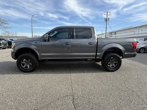 Used 2019 Ford F150 Lariat image 10