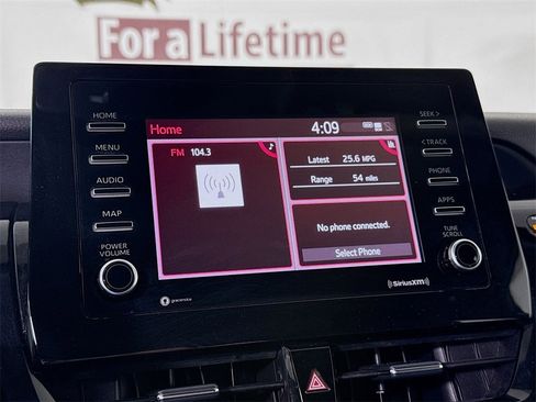 Certified 2022 Toyota Camry SE image 7