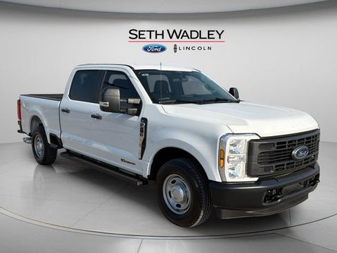 Used 2025 Ford F250 XL image 1