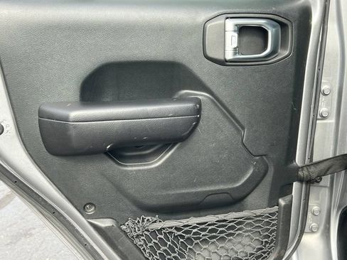 Used 2021 Jeep Wrangler Unlimited Sport AWD/4WD image 38