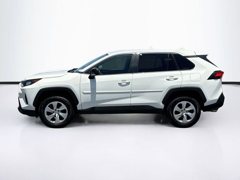 Certified 2022 Toyota RAV4 LE FWD image 8