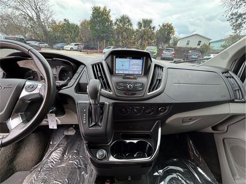 Used 2019 Ford Transit 150 148 Low Roof w/ Exterior Upgrade Package RWD image 11