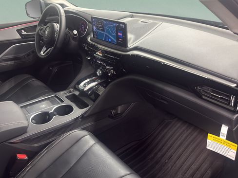 Used 2026 Acura MDX FWD w/ Technology Package image 12