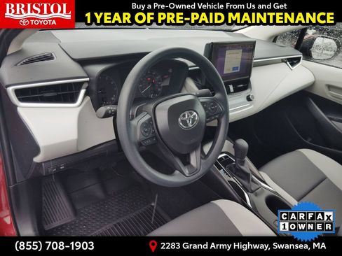 Used 2025 Toyota Corolla LE FWD image 13