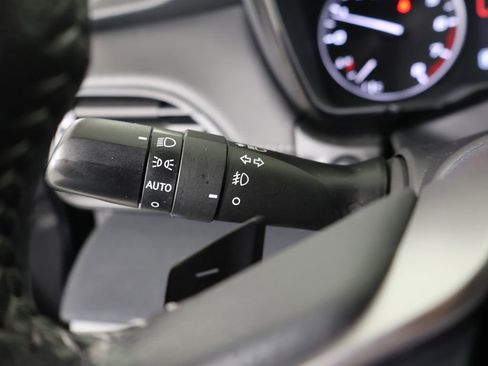 Used 2023 Subaru Outback Premium image 25