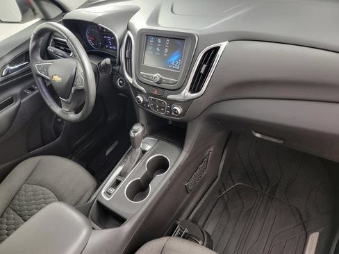 Used 2018 Chevrolet Equinox LT FWD image 19