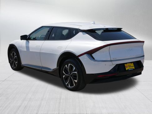Certified 2024 Kia EV6 Wind w/ Wind Technology Package AWD/4WD image 5