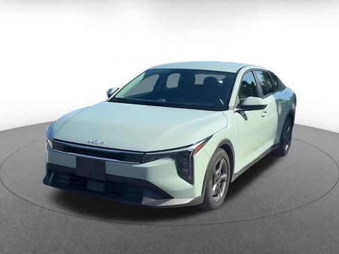 Used 2025 Kia K4 FWD image 7