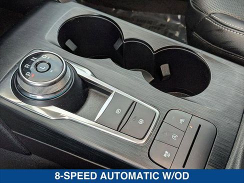 Certified 2022 Ford Escape Titanium w/ Class II Trailer Tow Package image 18