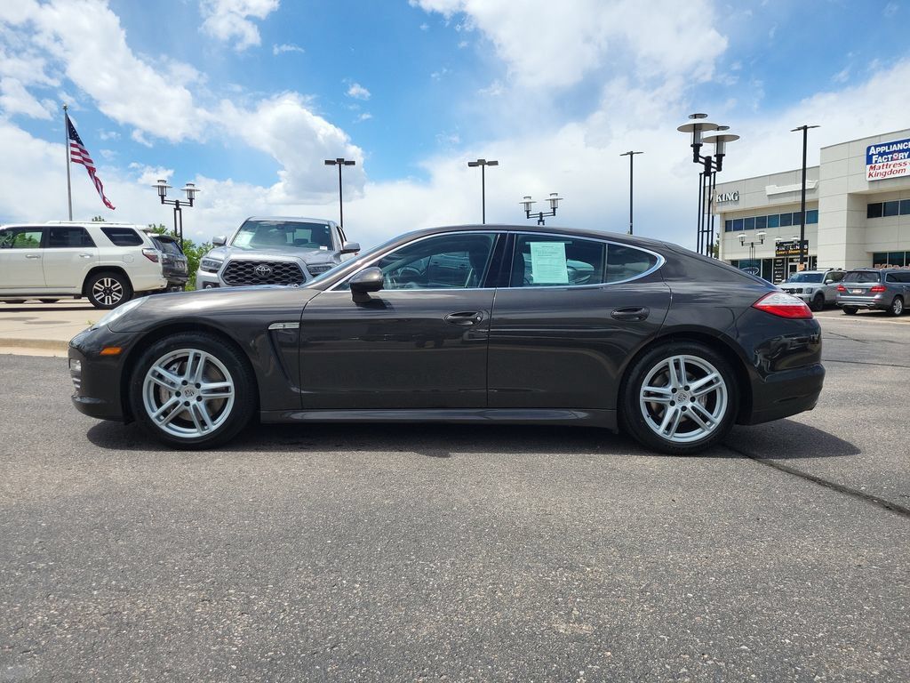 Used 2012 Porsche Panamera 4S image 7