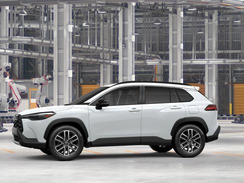 New 2026 Toyota Corolla Cross XLE FWD image 3