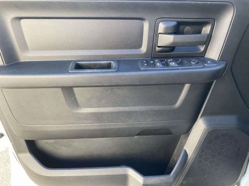 Used 2024 RAM 5500 Tradesman w/ Chrome Appearance Group RWD image 17