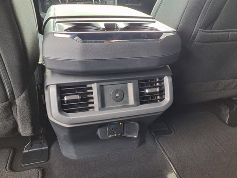 Used 2025 Ford F150 XLT w/ Equipment Group 302A MID RWD image 17