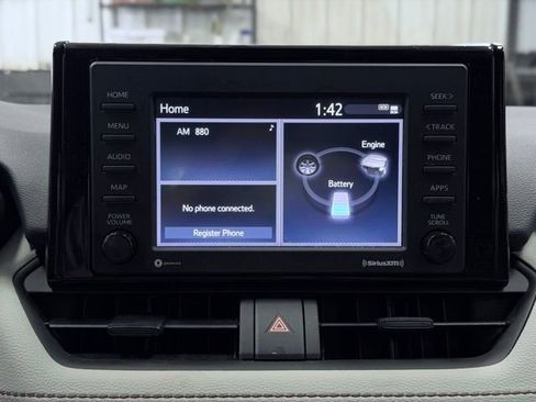 Used 2022 Toyota RAV4 XLE w/ XLE Grade Weather Package AWD/4WD image 36