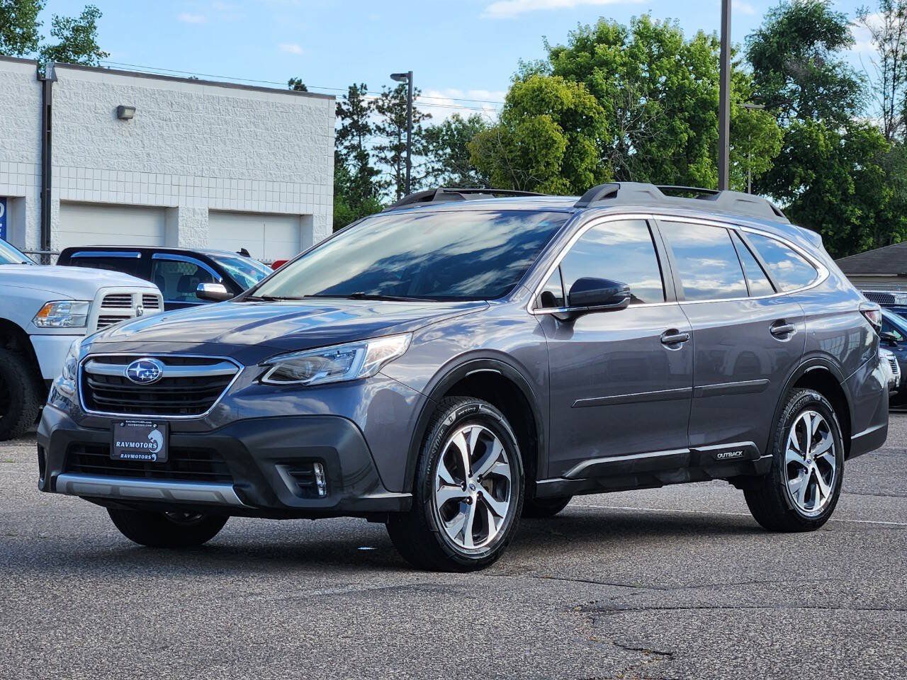 Used 2020 Subaru Outback Limited AWD/4WD image 6