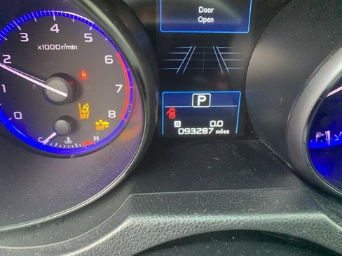 Used 2018 Subaru Outback 2.5i Premium image 4