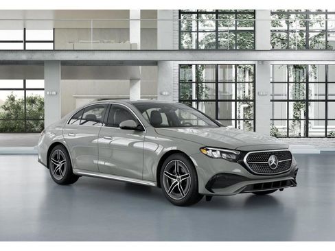 New 2026 Mercedes-Benz E 350 4MATIC Sedan image 11