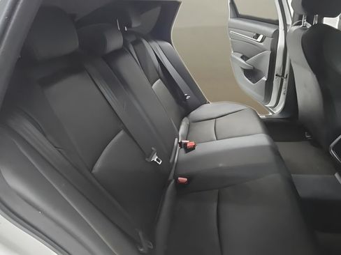 Used 2020 Honda Accord Sport image 17