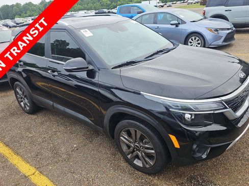 Used 2021 Kia Seltos S FWD image 5