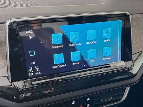 New 2026 Volkswagen Atlas SEL Premium R-Line AWD/4WD image 15