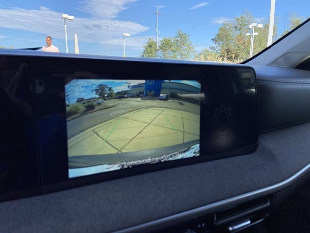 Used 2025 Nissan Kicks SV FWD image 36