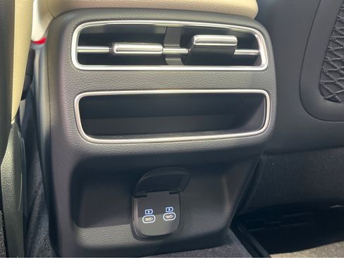 New 2026 Genesis GV70 2.5T Advanced image 28