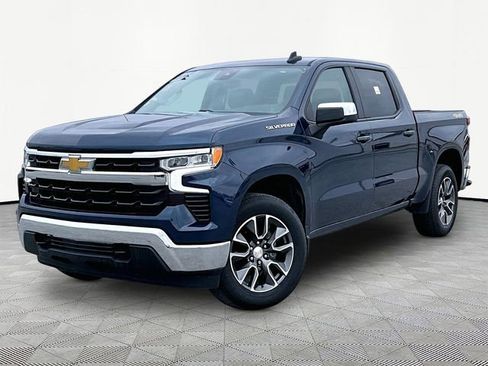 Used 2022 Chevrolet Silverado 1500 LT image 3