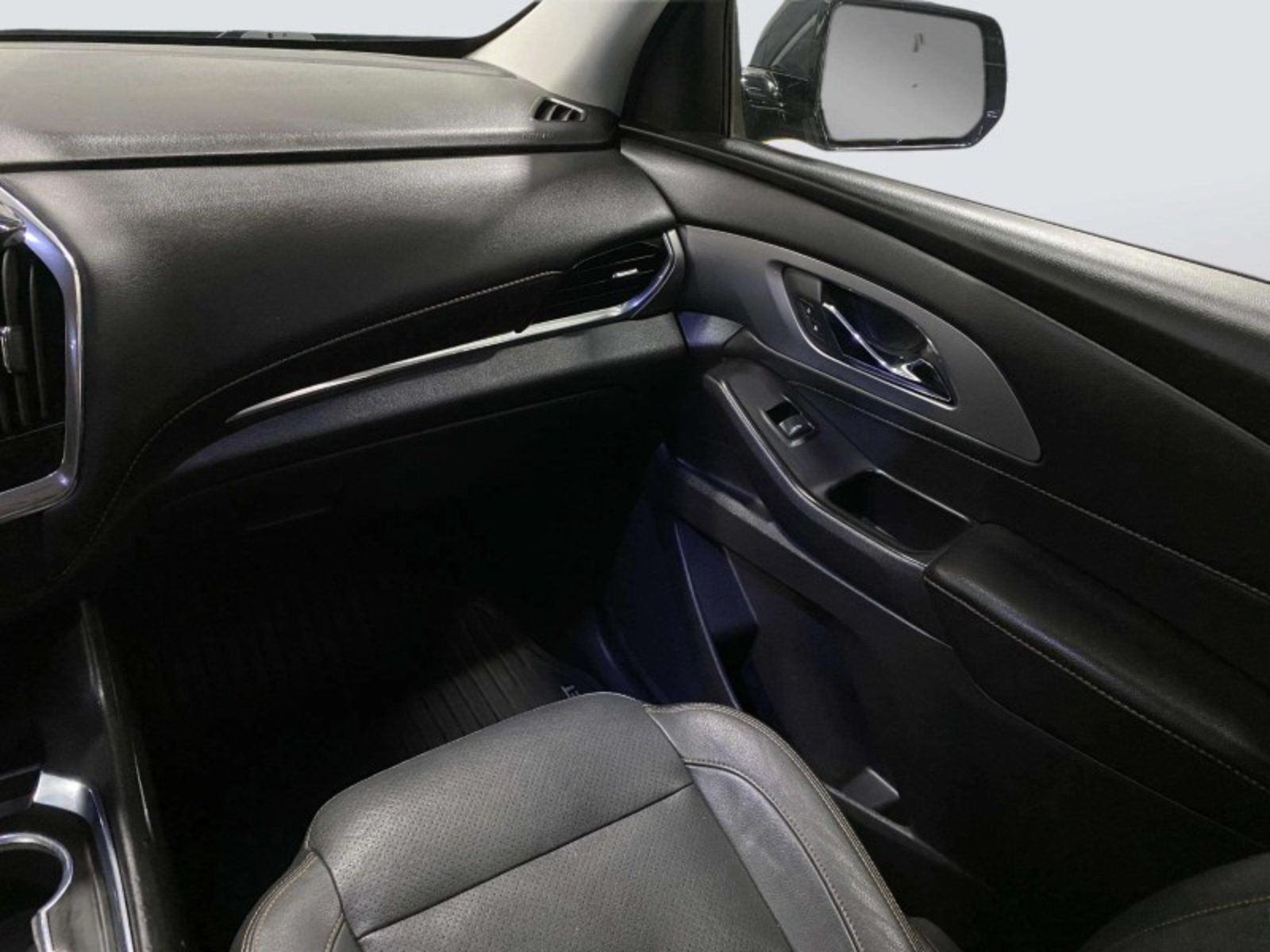 Used 2018 Chevrolet Traverse LT AWD/4WD image 27