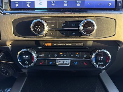 Certified 2022 Ford F250 Platinum w/ Tremor Off-Road Package image 31