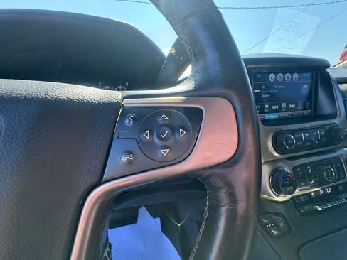 Used 2018 GMC Yukon Denali AWD/4WD image 16