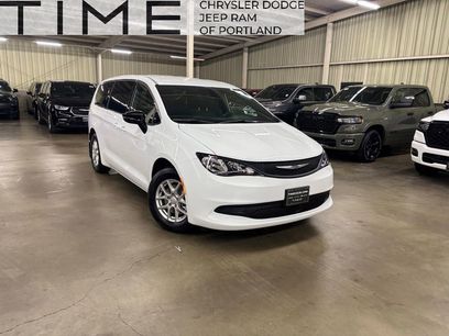 New 2026 Chrysler Voyager LX