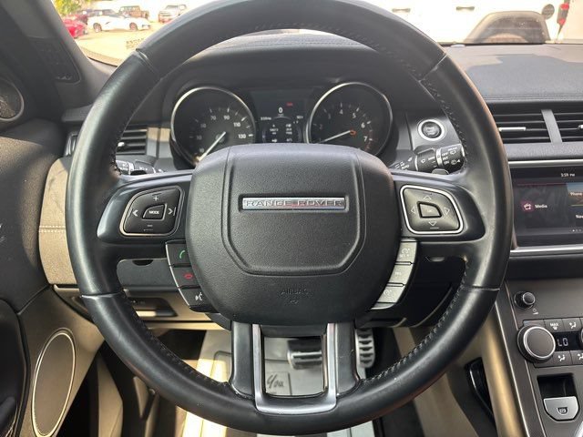 Used 2018 Land Rover Range Rover Evoque SE AWD/4WD image 27